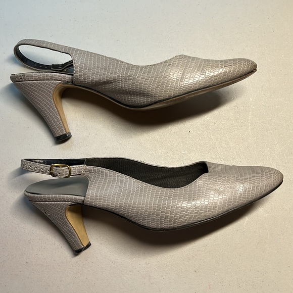 Vintage Gray crocodile like slingbacks size 8 medium - Picture 3 of 15